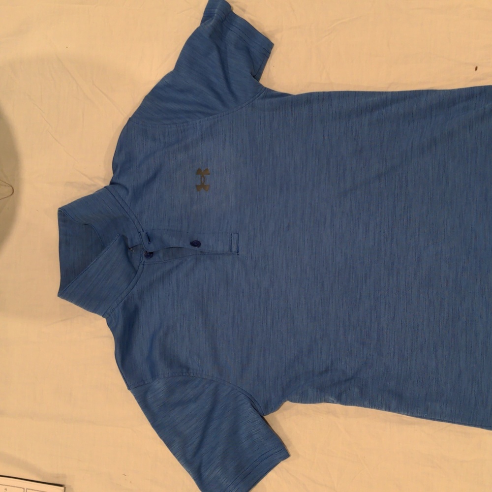 Boys Under Armour polo shirt size Youth L